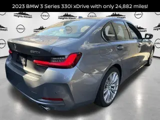 BMW 3 Series 2023 AWD 330i xDrive 4dr Sedán