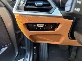 BMW 3 Series 2023 AWD 330i xDrive 4dr Sedán