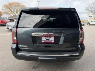 GMC Yukon XL 2020 4x4 Denali 4puertas SUV