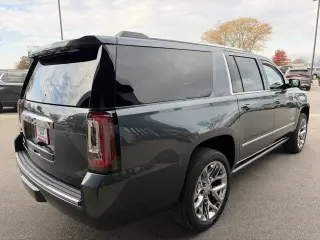 GMC Yukon XL 2020 4x4 Denali 4puertas SUV