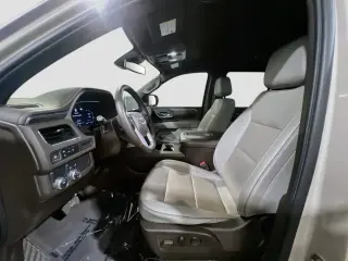 GMC Yukon 2023 4x2 SLT 4dr SUV