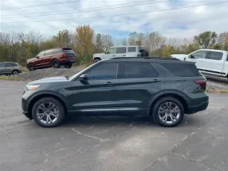 Ford Explorer 2022 AWD XLT 4dr SUV