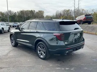 Ford Explorer 2022 AWD XLT 4dr SUV