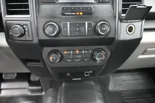 Ford F-150 2017 4x4 XL 4dr SuperCrew 5.5 ft. SB