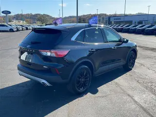 Ford Escape 2020 AWD SE 4dr SUV