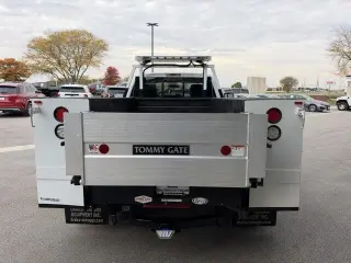Ford F-350 Super Duty 2014 4x4 XL 2dr Regular Cab 8 ft. LB DRW Pickup