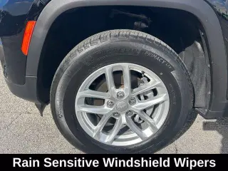 Jeep Grand Cherokee 2023 4x2 Laredo X 4dr SUV