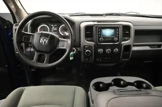 Ram 1500 2016 4x4 Tradesman 4 puertas Quad Cab 6,3 pies SB Pick-up