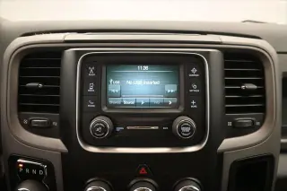 Ram 1500 2016 4x4 Tradesman 4 puertas Quad Cab 6,3 pies SB Pick-up