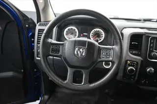 Ram 1500 2016 4x4 Tradesman 4 puertas Quad Cab 6,3 pies SB Pick-up