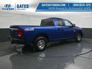 Ram 1500 2016 4x4 Tradesman 4 puertas Quad Cab 6,3 pies SB Pick-up