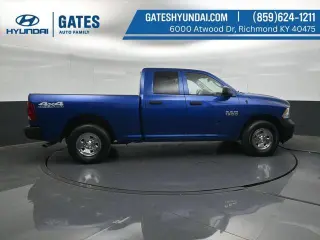 Ram 1500 2016 4x4 Tradesman 4 puertas Quad Cab 6,3 pies SB Pick-up