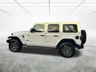 Jeep Wrangler 2026 4x4 Sahara 4dr SUV