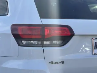 Jeep Grand Cherokee 2018 4x4 High Altitude SUV 4 puertas