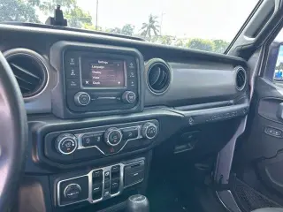 Jeep Wrangler Unlimited 2020 4x4 Willys Sport 4dr SUV