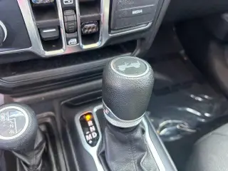 Jeep Wrangler Unlimited 2020 4x4 Willys Sport 4dr SUV