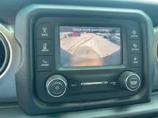 Jeep Wrangler Unlimited 2020 4x4 Willys Sport 4dr SUV
