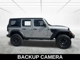Jeep Wrangler Unlimited 2020 4x4 Willys Sport 4dr SUV