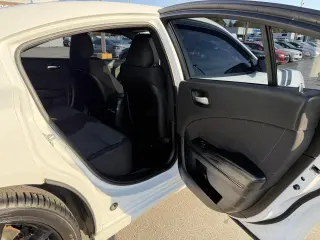 2017 Dodge Charger SXT