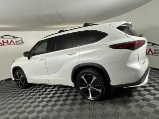 Toyota Highlander 2022