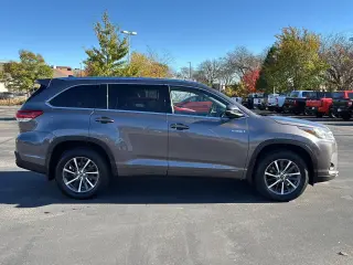 2017 Toyota Highlander Hybrid