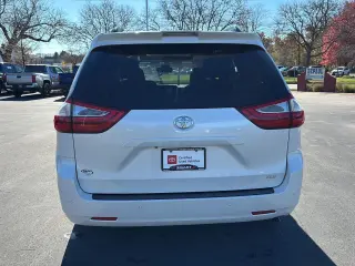 2018 Toyota Sienna