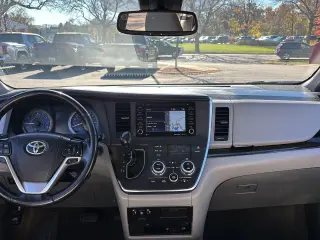 2018 Toyota Sienna