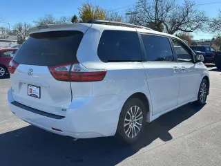 2018 Toyota Sienna