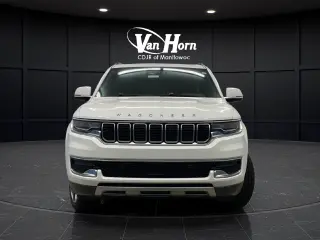 2022 Jeep Wagoneer