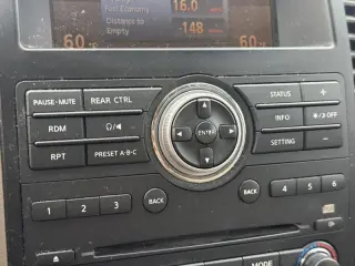 2008 Nissan Pathfinder SE