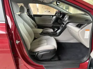 2016 Hyundai Sonata Hybrid SE