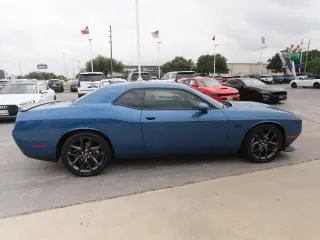 Dodge Challenger 2023 R/T 2dr Coupe