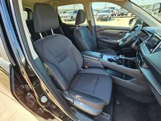 Nissan Rogue 2024 S 4dr Crossover