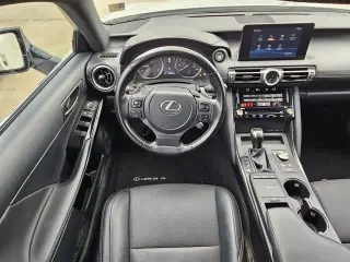 Lexus IS 300 2021 4dr Sedan