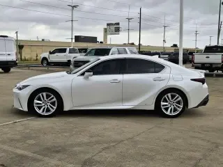 Lexus IS 300 2021 4dr Sedan