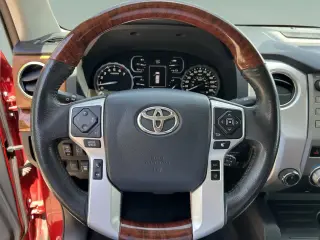 Toyota Tundra 2019 4x4 1794 Edition 4dr CrewMax Cab Pickup SB (5.7L V8)
