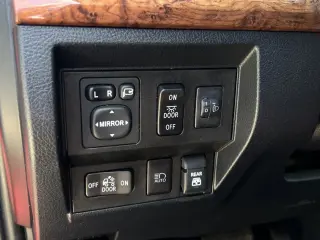 Toyota Tundra 2019 4x4 1794 Edition 4dr CrewMax Cab Pickup SB (5.7L V8)