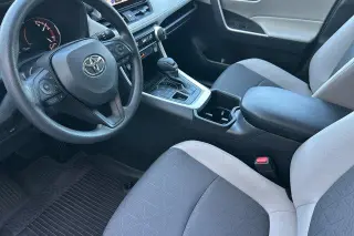Toyota RAV4 2025 AWD XLE 4dr SUV