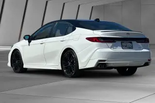 Toyota Camry 2025 SE 4dr Sedan