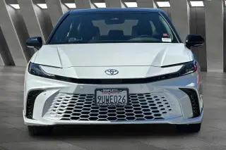 Toyota Camry 2025 SE 4dr Sedan