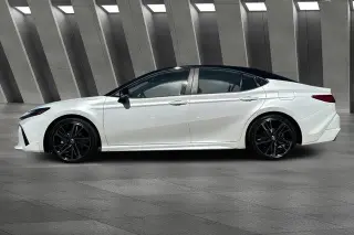 Toyota Camry 2025 SE 4dr Sedan