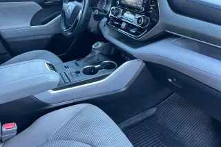 Toyota Highlander 2020 LE 4dr SUV