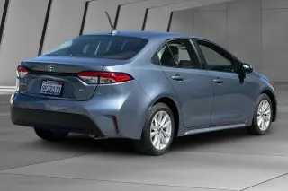 Toyota Corolla 2025 LE 4dr Sedan