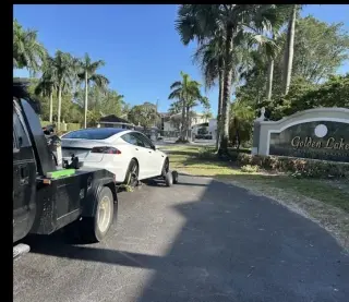 Towing & Roadside Assistance