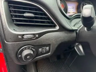 Jeep Cherokee 2019 4x4 Trailhawk 4dr SUV