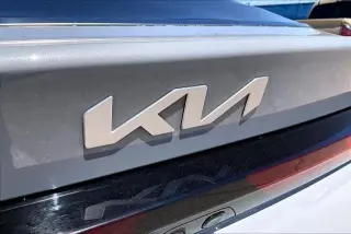 Kia K5 2025 GT 4dr Sedan
