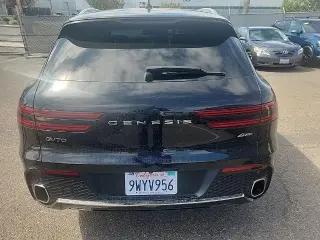 Genesis GV70 2025 AWD 2.5T Standard 4dr SUV