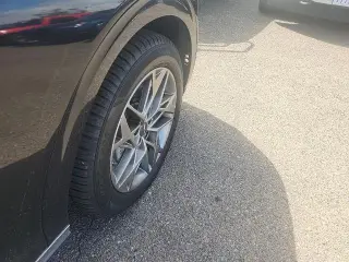 Genesis GV70 2025 AWD 2.5T Standard 4dr SUV
