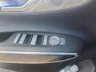 Genesis GV70 2025 AWD 2.5T Standard 4dr SUV