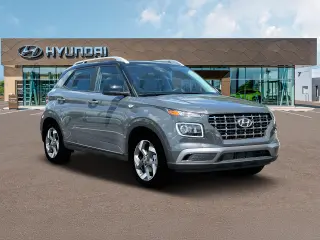 Hyundai VENUE 2024 Limited 4dr Crossover